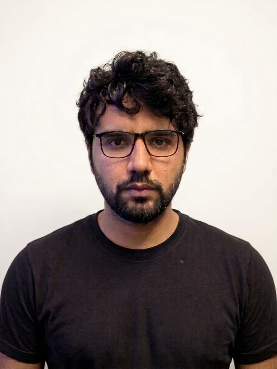 Hussain, founder of HussainFlow